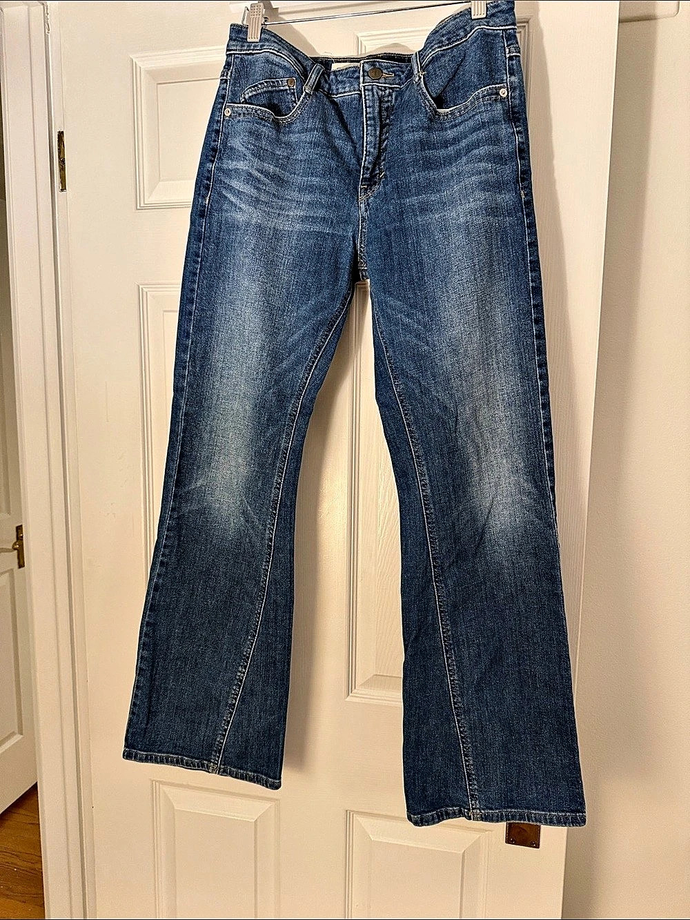 PILCRO Boot Cut Jeans in Blue Waist 30 Like New